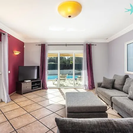 V4 Canelas 4 Quartos Com Piscina Privada ヴィラ
