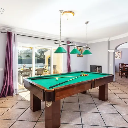 V4 Canelas 4 Quartos Com Piscina Privada ポルティマン
