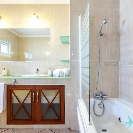 ヴィラ V4 Canelas 4 Quartos Com Piscina Privada *