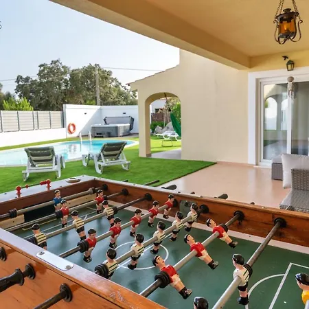 别墅 V4 Canelas 4 Quartos Com Piscina Privada *