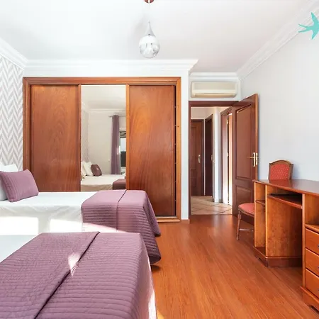 V4 Canelas 4 Quartos Com Piscina Privada 波尔蒂芒