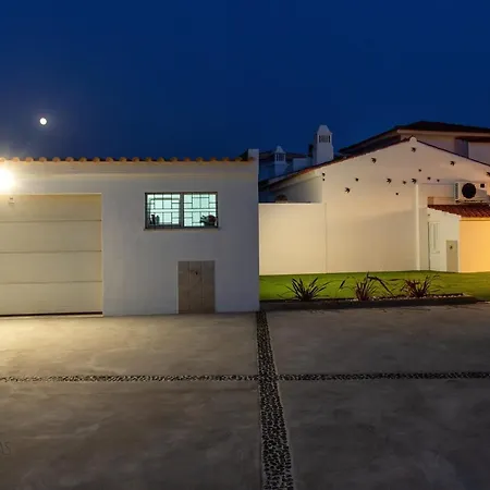 别墅 V4 Canelas 4 Quartos Com Piscina Privada